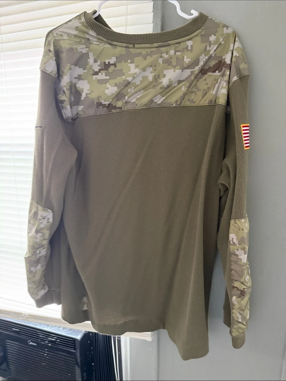 Nike men’s salute to service Pittsburgh SteelersQuarter-Zip WaffleKnit Pullover